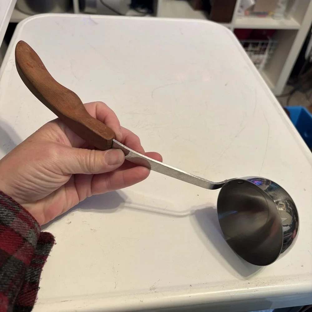 VINTAGE CUTCO # 15 LADLE- Wood Handle Made IN THE USA